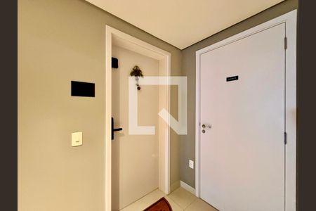 Hall Apartamento  de kitnet/studio para alugar com 1 quarto, 27m² em Santo Amaro, São Paulo