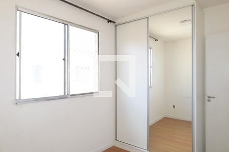 Quarto 1 de apartamento para alugar com 2 quartos, 32m² em Jardim Santa Teresinha, São Paulo