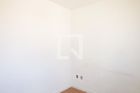 Quarto 1 de apartamento para alugar com 2 quartos, 32m² em Jardim Santa Teresinha, São Paulo