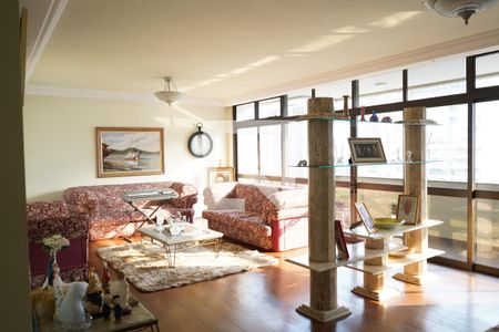 Sala  de apartamento para alugar com 4 quartos, 370m² em Vila Regente Feijó, São Paulo