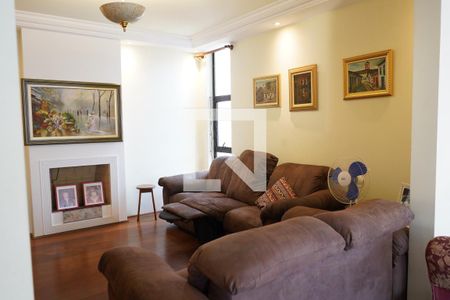 Apartamento para alugar com 4 quartos, 370m² em Vila Regente Feijó, São Paulo