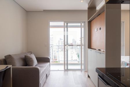 Sala de kitnet/studio para alugar com 1 quarto, 34m² em Consolação, São Paulo