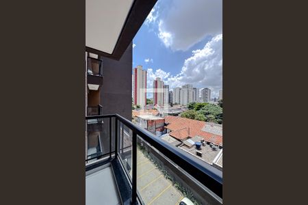 Varanda de kitnet/studio para alugar com 1 quarto, 30m² em Mooca, São Paulo