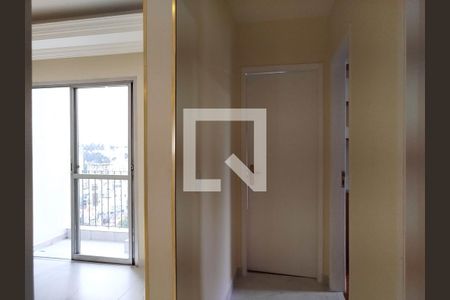 Corredor de apartamento para alugar com 3 quartos, 75m² em Chácara Santo Antônio (zona Leste), São Paulo