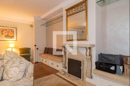 Sala de casa à venda com 4 quartos, 250m² em Jardim Luzitania, São Paulo