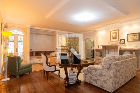 Sala de casa à venda com 4 quartos, 250m² em Jardim Luzitania, São Paulo