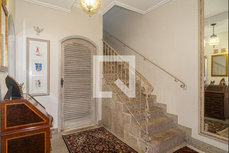 Sala - Hall de entrada da casa de casa à venda com 4 quartos, 250m² em Jardim Luzitania, São Paulo