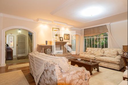 Sala de casa à venda com 4 quartos, 250m² em Jardim Luzitania, São Paulo