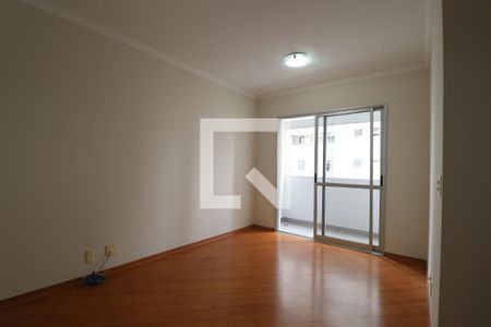 Sala de apartamento para alugar com 3 quartos, 90m² em Vila Gilda, Santo André