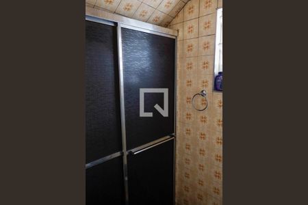 Banheiro de casa à venda com 2 quartos, 249m² em Padroeira, Osasco