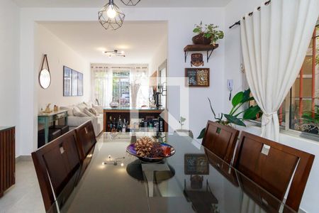 Sala de casa à venda com 3 quartos, 200m² em Santo Amaro, São Paulo