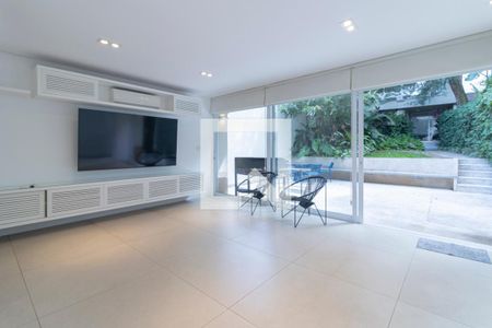 Sala de casa para alugar com 3 quartos, 300m² em Indianópolis, São Paulo