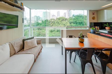 Sala de apartamento para alugar com 3 quartos, 85m² em Buritis, Belo Horizonte