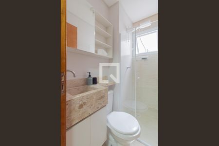 Banheiro de apartamento para alugar com 1 quarto, 32m² em Parque Paineiras, São Paulo