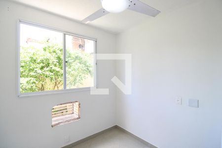 Quarto 1 de apartamento para alugar com 2 quartos, 55m² em Taquara, Rio de Janeiro