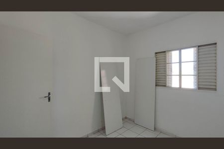 Quarto 1 de casa para alugar com 3 quartos, 150m² em Vila Júlia, Poá