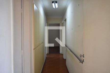 Corredor de apartamento à venda com 3 quartos, 117m² em Vila Clementino, São Paulo