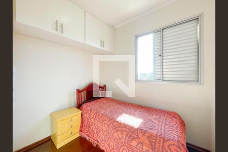 Quarto 2 de apartamento à venda com 2 quartos, 55m² em Km 18, Osasco