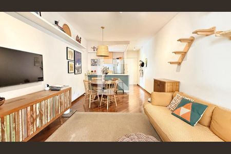 Apartamento à venda com 2 quartos, 78m² em Coracao de Jesus, Belo Horizonte