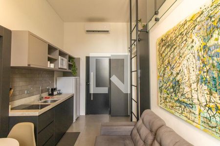 Sala/Cozinha de apartamento para alugar com 2 quartos, 34m² em Hugo Lange, Curitiba