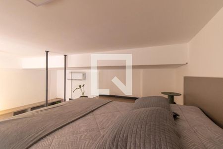 Quarto 2 de apartamento para alugar com 2 quartos, 34m² em Hugo Lange, Curitiba