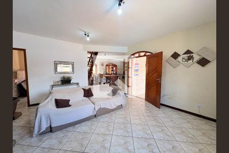 Sala de casa à venda com 3 quartos, 500m² em Corrupira, Jundiaí