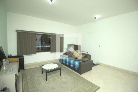 Sala de casa à venda com 4 quartos, 144m² em Vila Humaita, Santo André