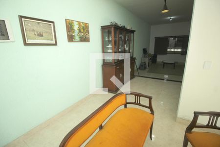 Sala de casa à venda com 4 quartos, 144m² em Vila Humaita, Santo André