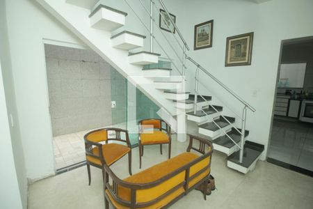 Sala de casa à venda com 4 quartos, 144m² em Vila Humaita, Santo André
