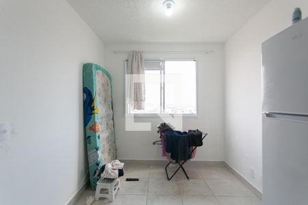 Sala / Cozinha  de apartamento à venda com 2 quartos, 36m² em Vila Carmosina, São Paulo