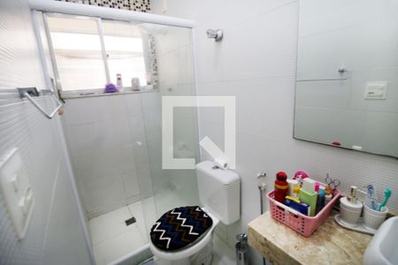 Banheiro de apartamento para alugar com 1 quarto, 60m² em Vila da Penha, Rio de Janeiro