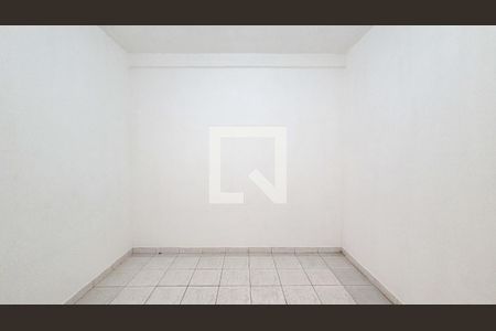 Quarto 2 de casa para alugar com 2 quartos, 70m² em Socorro, São Paulo