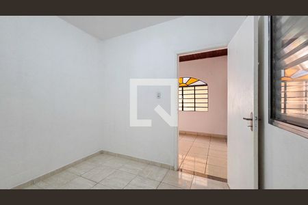 Quarto 1 de casa para alugar com 2 quartos, 70m² em Socorro, São Paulo