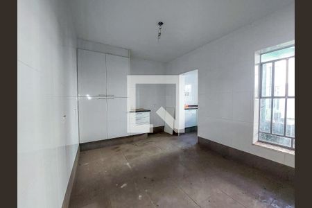 Cozinha de casa à venda com 3 quartos, 250m² em Vila das Belezas, São Paulo