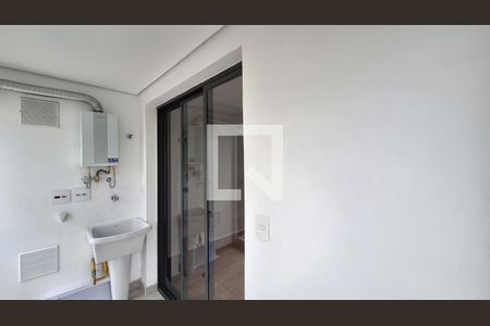 Varanda e área de serviço de apartamento para alugar com 1 quarto, 44m² em Perdizes, São Paulo