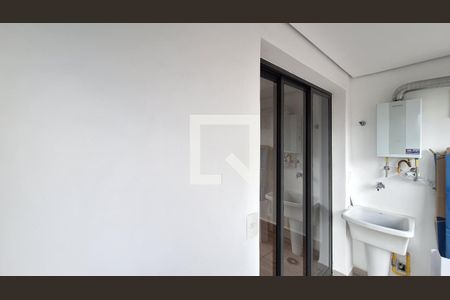 Varanda e área de serviço de apartamento para alugar com 1 quarto, 44m² em Perdizes, São Paulo