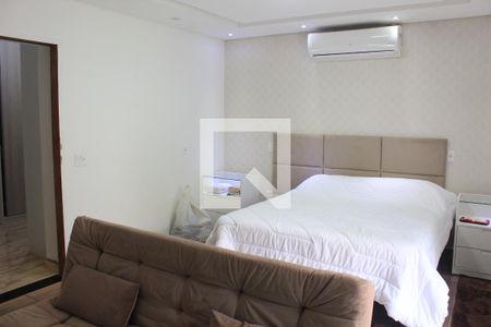 Suíte 1 de casa para alugar com 2 quartos, 160m² em Chácara Recanto, Cotia