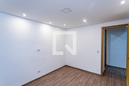 Quarto de casa para alugar com 1 quarto, 48m² em Vila Santa Edwiges, São Paulo