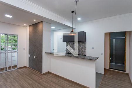 Sala de casa para alugar com 1 quarto, 48m² em Vila Santa Edwiges, São Paulo
