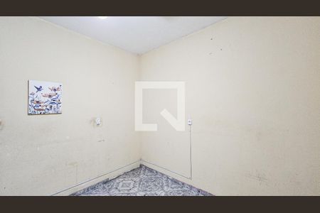 Casa à venda com 5 quartos, 180m² em Rochdale, Osasco