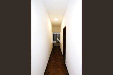 Corredor de apartamento para alugar com 2 quartos, 75m² em Barro Preto, Belo Horizonte