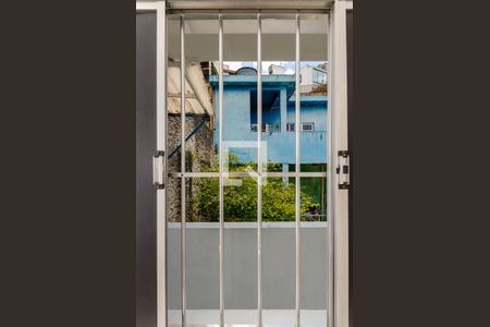 Quarto  - Janela de casa para alugar com 1 quarto, 90m² em Vila Ramos, São Paulo