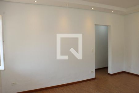 Casa de Condomínio para alugar com 6 quartos, 1200m² em Bosque dos Pires, Cotia