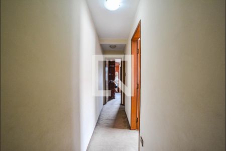 Corredor de casa à venda com 3 quartos, 165m² em Campestre, Santo André