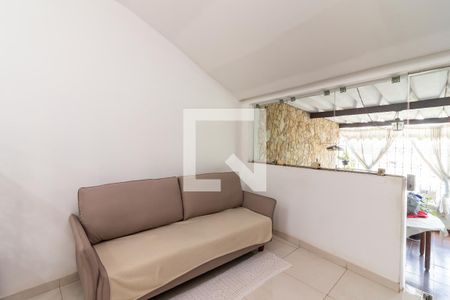 Sala de casa à venda com 2 quartos, 350m² em Vila Ester (zona Norte), São Paulo