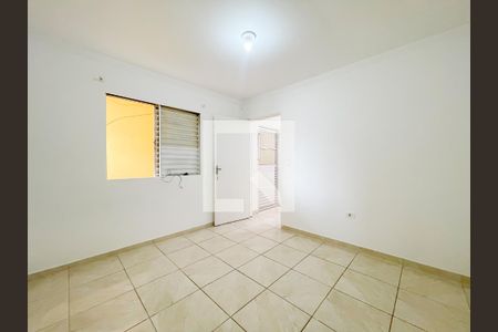 Quarto de casa para alugar com 1 quarto, 48m² em Conceicao, Osasco