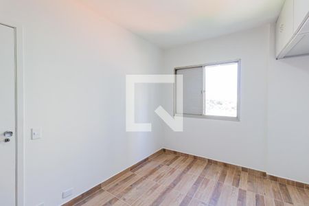 Quarto 1 de apartamento para alugar com 2 quartos, 65m² em Parque Colonial, São Paulo