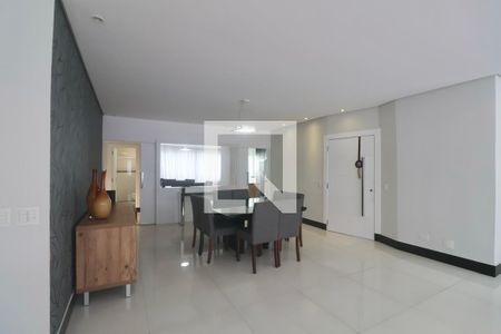 Sala de apartamento para alugar com 4 quartos, 214m² em Barra Funda, Guarujá