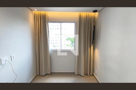Quarto 1 de apartamento para alugar com 2 quartos, 40m² em Vila Independencia, São Paulo