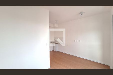 Sala/Quarto/Cozinha de kitnet/studio para alugar com 1 quarto, 18m² em Lapa, São Paulo